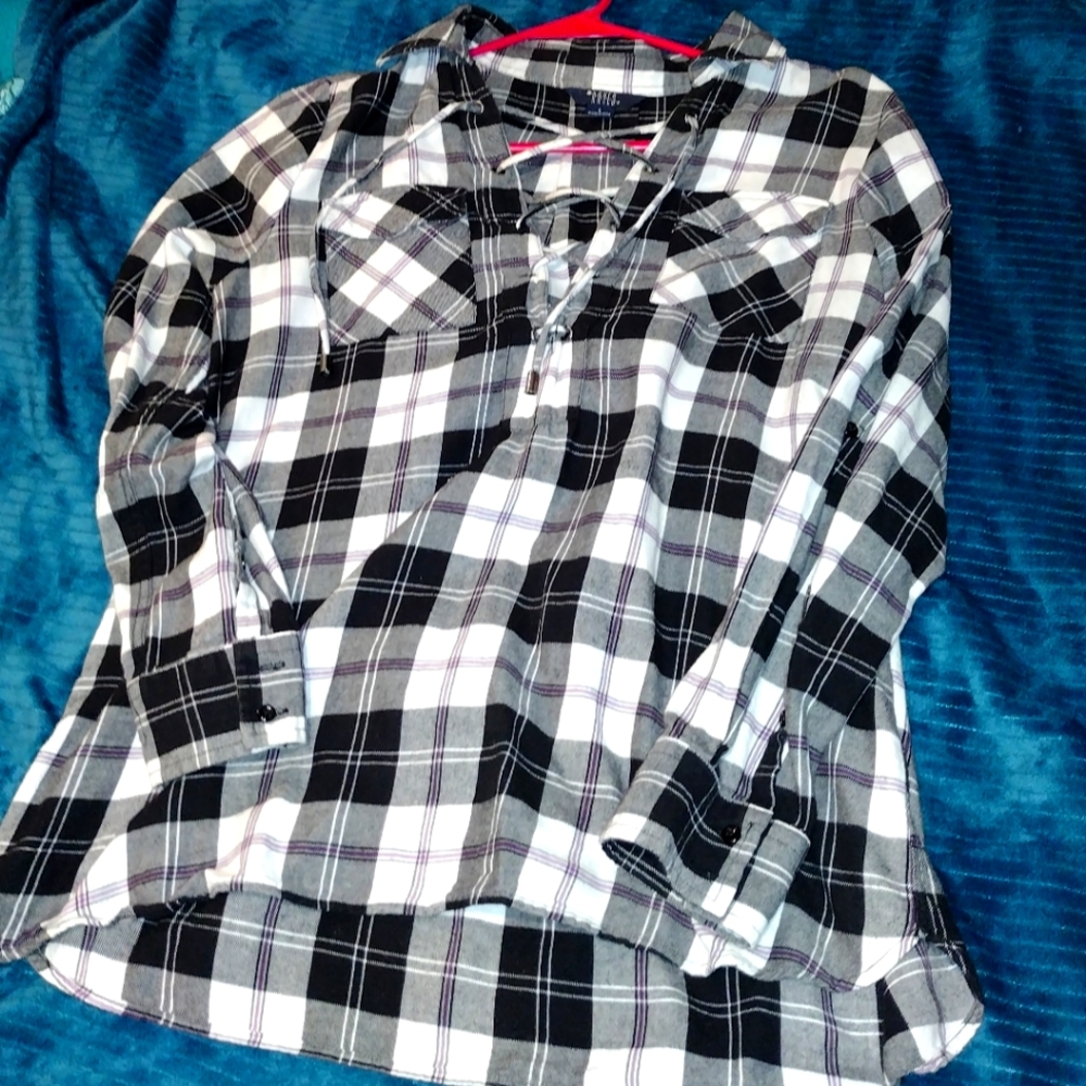 Plaid pullover top